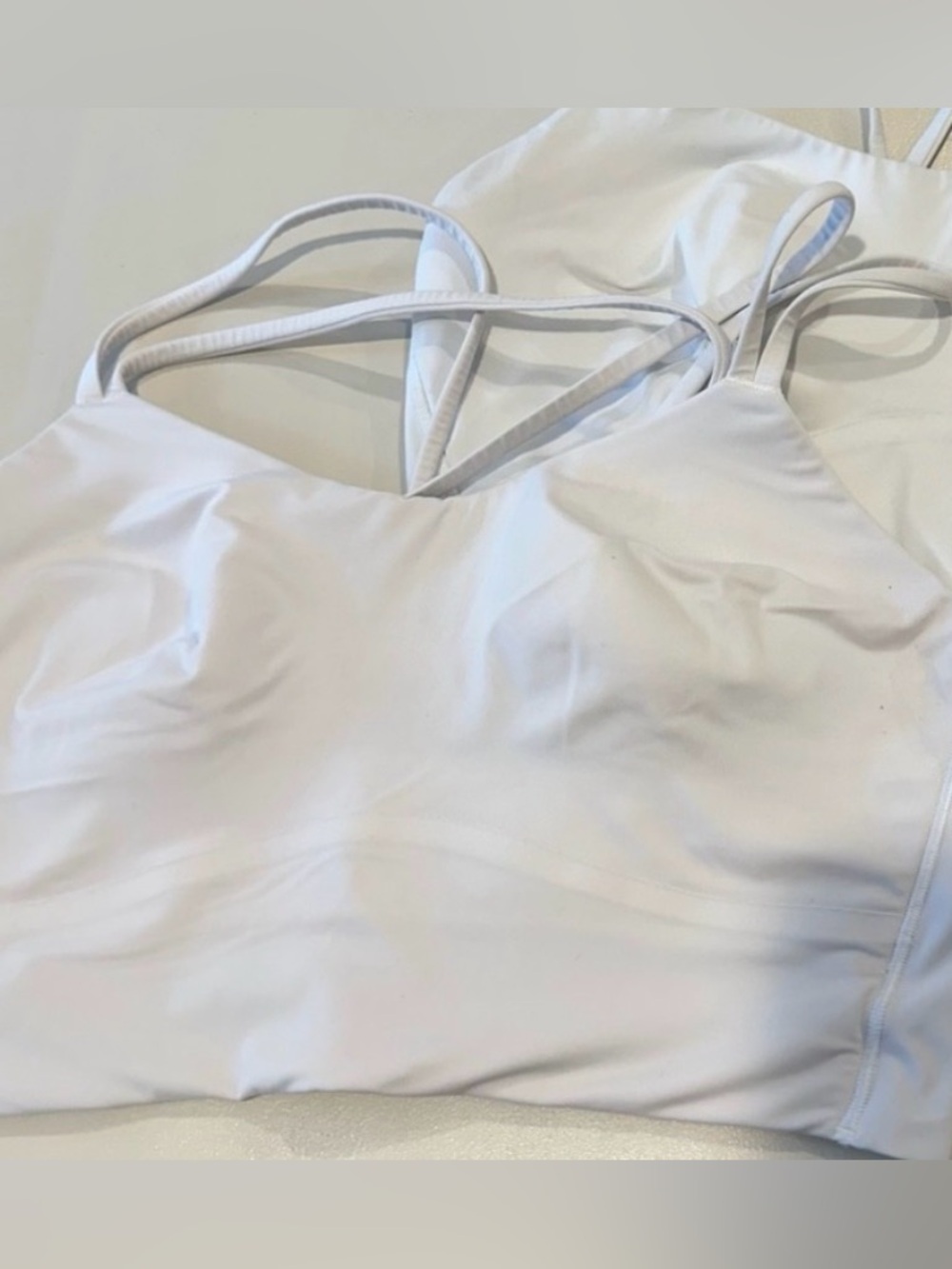 lululemon athletica Cloud Bra White Strappy Longline Sports Bra size 12
